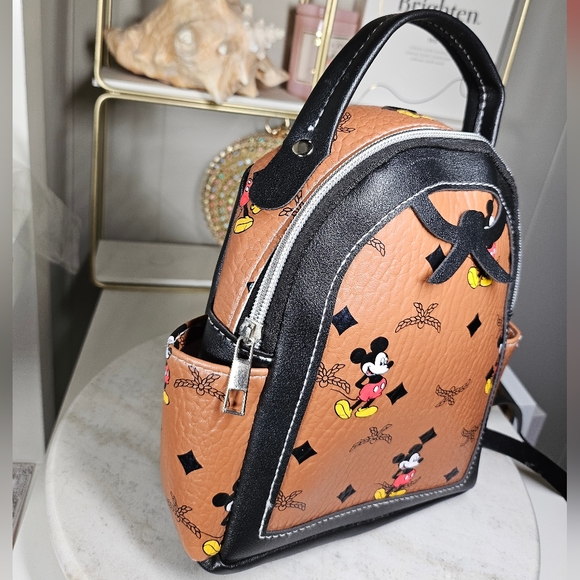 ❌️SOLD❌️ Mickey Mouse backpack NEW mini bag unisex kids adults - Picture 2 of 5